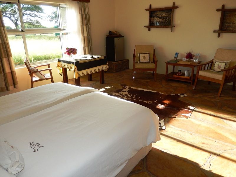 Dornhuegel Guestfarm Hotell Grootfontein Exteriör bild
